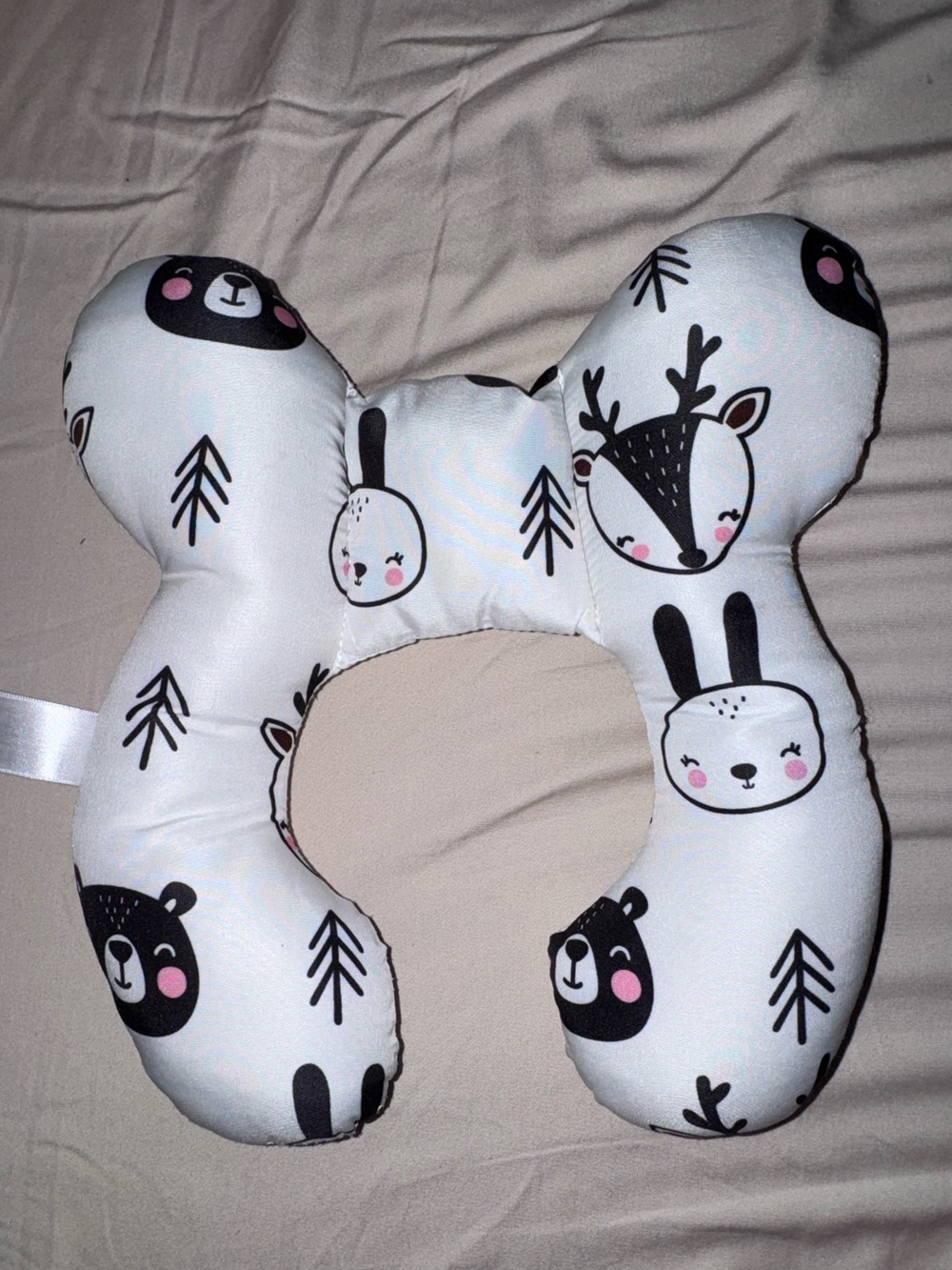 Baby neck pillow head support